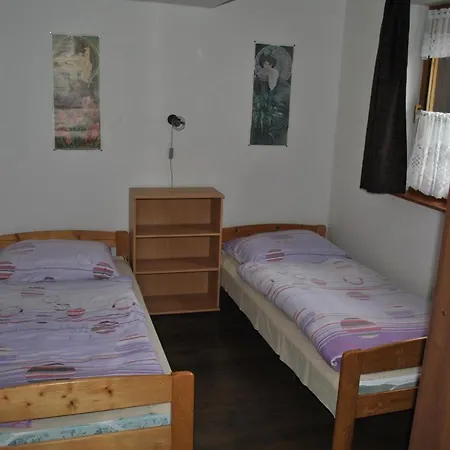 Kosanda 3* Branná